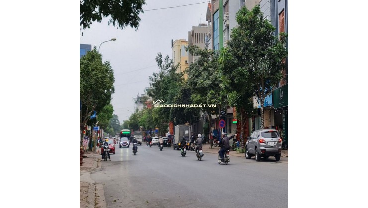 Đất đầu tư trung tâm Gia Lâm. Phố kinh doanh gần Học viện. 66m2. Lh 0989894845